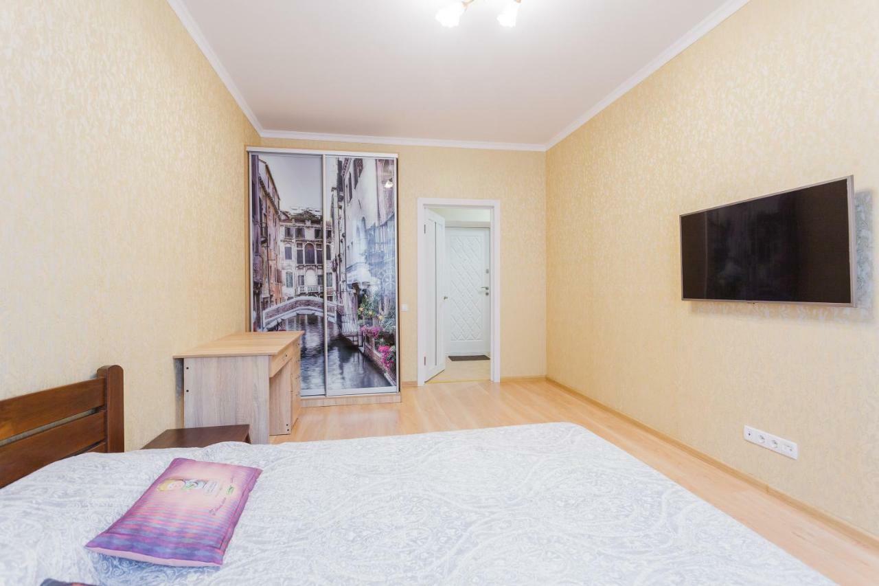Business Class Apartment At Lomonosova Киев Экстерьер фото